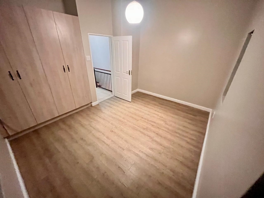 To Let 2 Bedroom Property for Rent in Berea Eastern Cape